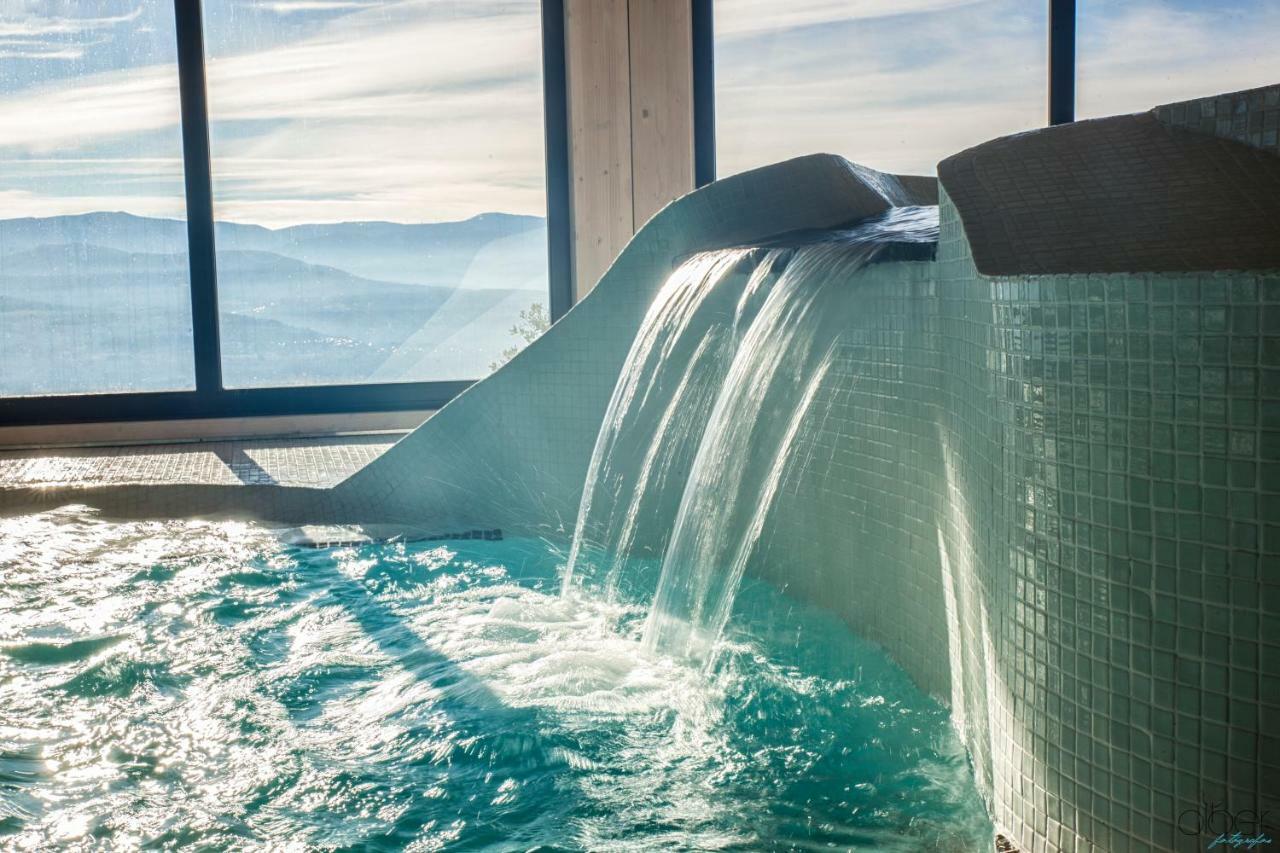 The Rock Suites & Spa Congosto Extérieur photo