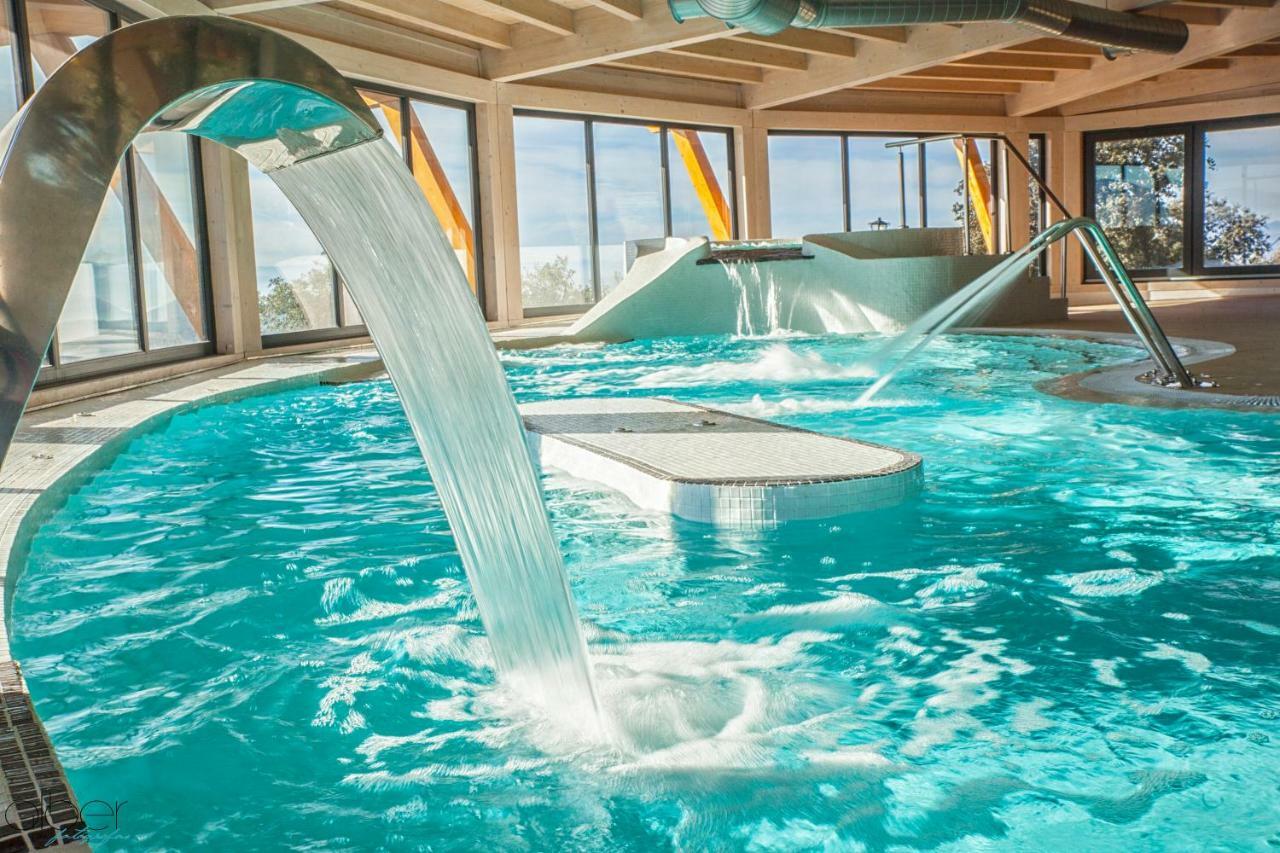 The Rock Suites & Spa Congosto Extérieur photo